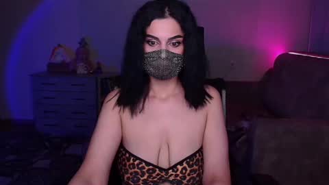 Snapshot of ashley__cooper__ chatting on December 21, 4:30 am Yasmina online show from December 21, 4:30 am