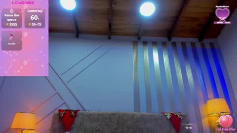 ashley online show from December 28, 8:25 pm