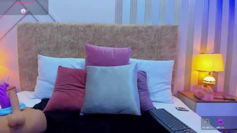 ashley online show from January 13, 6:38 pm