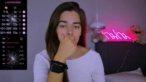 Ashley online show from November 17, 9:26 am