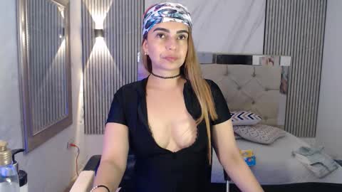 ashley__tylor online show from January 5, 10:35 pm