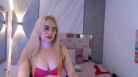 ashley__tylor online show from March 2, 2:03 am