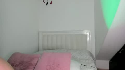 ashley_blair online show from May 22, 6:46 pm