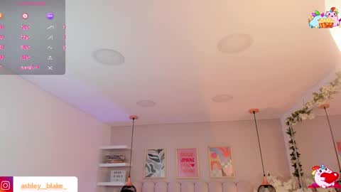 Ashley online show from December 17, 3:12 am