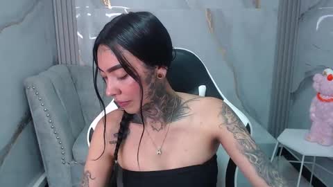 ashley_blum_v online show from September 20, 8:10 pm