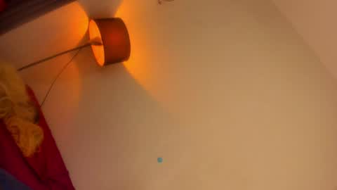 ashley_cummer online show from June 19, 12:20 pm