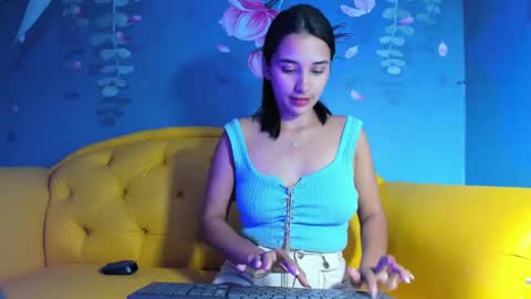 ASHLEY online show from January 5, 2:06 am
