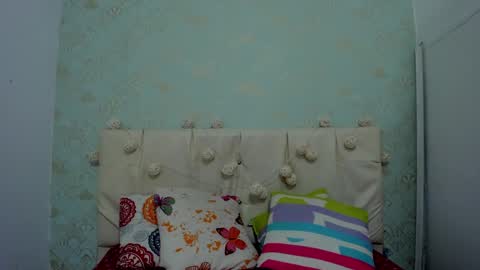 Snapshot of ashley_love12 chatting on December 28, 11:09 am ashley online show from December 28, 11:09 am