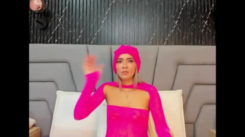 Snapshot of ashley_miller26 chatting on May 29, 12:25 pm ashley_miller26 online show from May 29, 12:25 pm