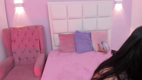 ashley_petit online show from October 9, 12:14 pm