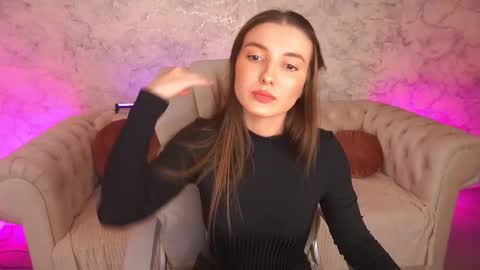 ashleybaee online show from November 25, 2:50 pm