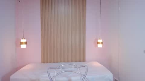 ashleycooper5 online show from November 29, 8:45 pm