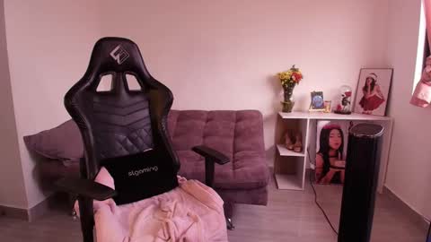 Ashley online show from September 28, 2:22 pm