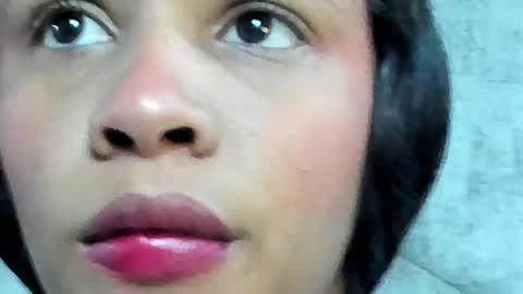Snapshot of ashleyhiil2 chatting on February 3, 3:31 am AshleyHill online show from February 3, 3:31 am