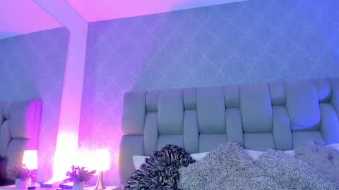 Snapshot of ashleyhiil2 chatting on September 8, 8:08 pm AshleyHill online show from September 8, 8:08 pm