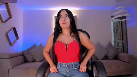 Ashley Jhonson  online show from October 4, 11:30 am