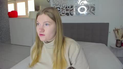 AshleyJonse online show from January 12, 6:29 am