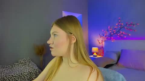 AshleyJonse online show from June 16, 4:59 am