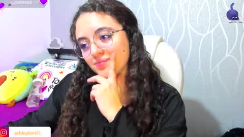 .. Ashley .. online show from January 15, 1:54 am