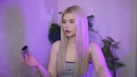 AshleyNiko online show from October 3, 3:42 pm