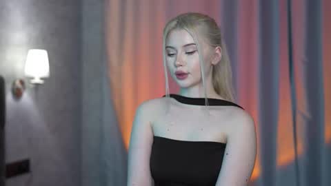 AshleyNiko online show from November 27, 5:48 pm