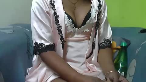 Snapshot of ashleyqueen_x chatting on September 24, 7:39 pm ashleyqueen X online show from September 24, 7:39 pm