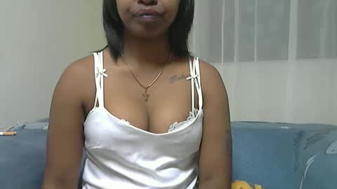 Snapshot of ashleyqueen_x chatting on October 1, 5:30 pm ashleyqueen X online show from October 1, 5:30 pm