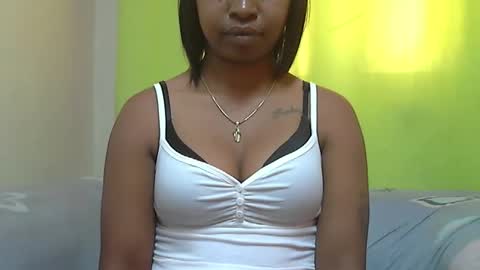 Snapshot of ashleyqueen_x chatting on October 11, 8:57 am ashleyqueen X online show from October 11, 8:57 am