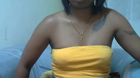 Snapshot of ashleyqueen_x chatting on December 13, 7:53 pm ashleyqueen X online show from December 13, 7:53 pm