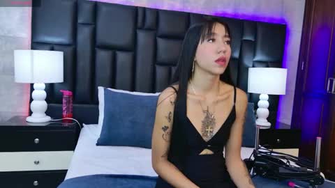 AshleyRoberh online show from May 9, 7:52 pm