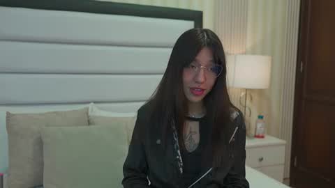 AshleyRoberh online show from June 20, 3:20 am