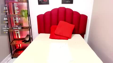 ashleyrobert_ online show from February 20, 11:54 pm