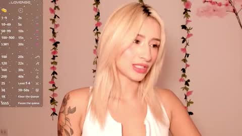 dahiana online show from February 27, 7:36 pm