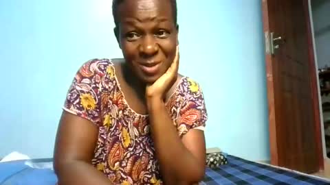 Snapshot of ashleysheritah291505 chatting on March 26, 12:06 am ashleysheritah291505 online show from March 26, 12:06 am