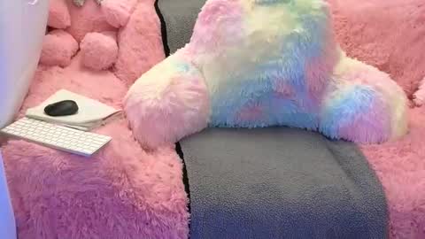 Ashley online show from December 10, 12:50 am