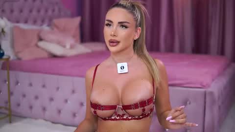 Snapshot of ashleysinnx chatting on September 10, 4:40 pm Ashley online show from September 10, 4:40 pm