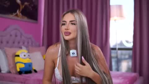 Snapshot of ashleysinnx chatting on September 13, 4:18 pm Ashley online show from September 13, 4:18 pm