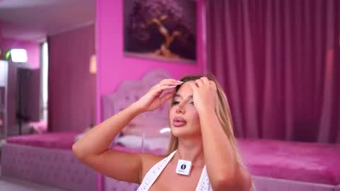 Snapshot of ashleysinnx chatting on November 28, 11:13 am Ashley online show from November 28, 11:13 am