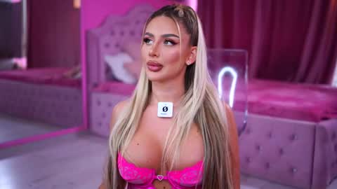 Snapshot of ashleysinnx chatting on December 3, 11:41 am Ashley online show from December 3, 11:41 am