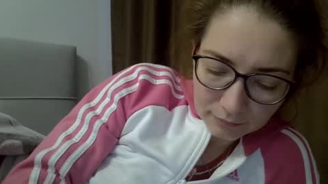 Ashley online show from December 3, 7:38 am