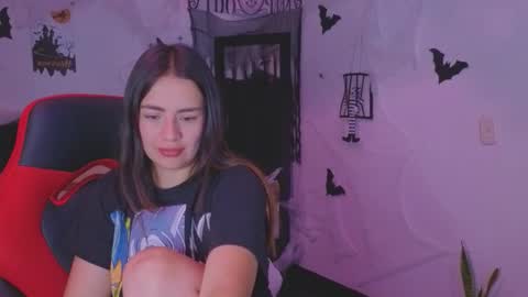 ASHLEY online show from October 21, 4:30 pm