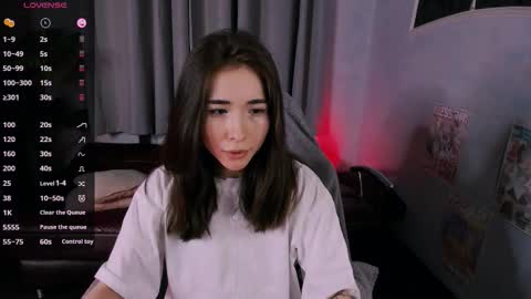 Ashley online show from November 9, 1:09 pm