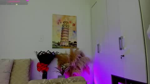 ashleywalkerr online show from February 20, 12:05 pm