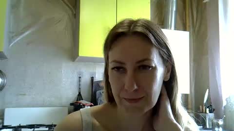 AshleyXHoney online show from June 1, 6:59 am