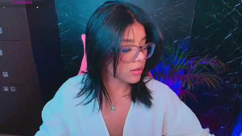 Ashleyy18   online show from September 20, 11:39 pm