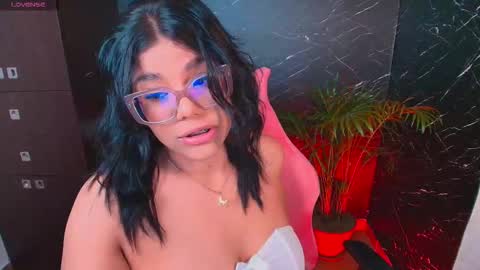 Ashleyy18   online show from October 16, 2:56 am