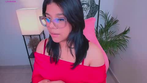 Ashleyy18   online show from April 9, 11:54 pm