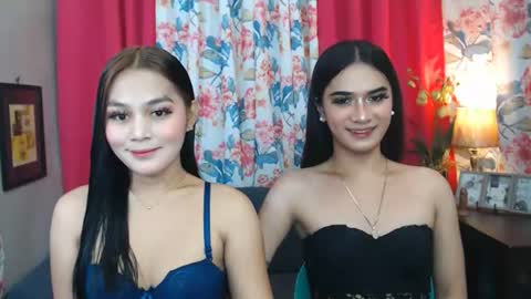 ashliemanlapaz online show from June 15, 1:08 am