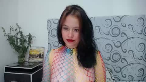 Snapshot of ashly_93 chatting on March 6, 10:04 pm engel online show from March 6, 10:04 pm