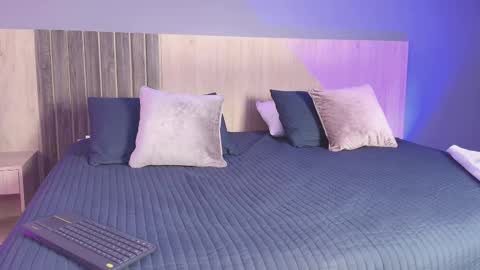 Ashly online show from February 19, 11:25 pm